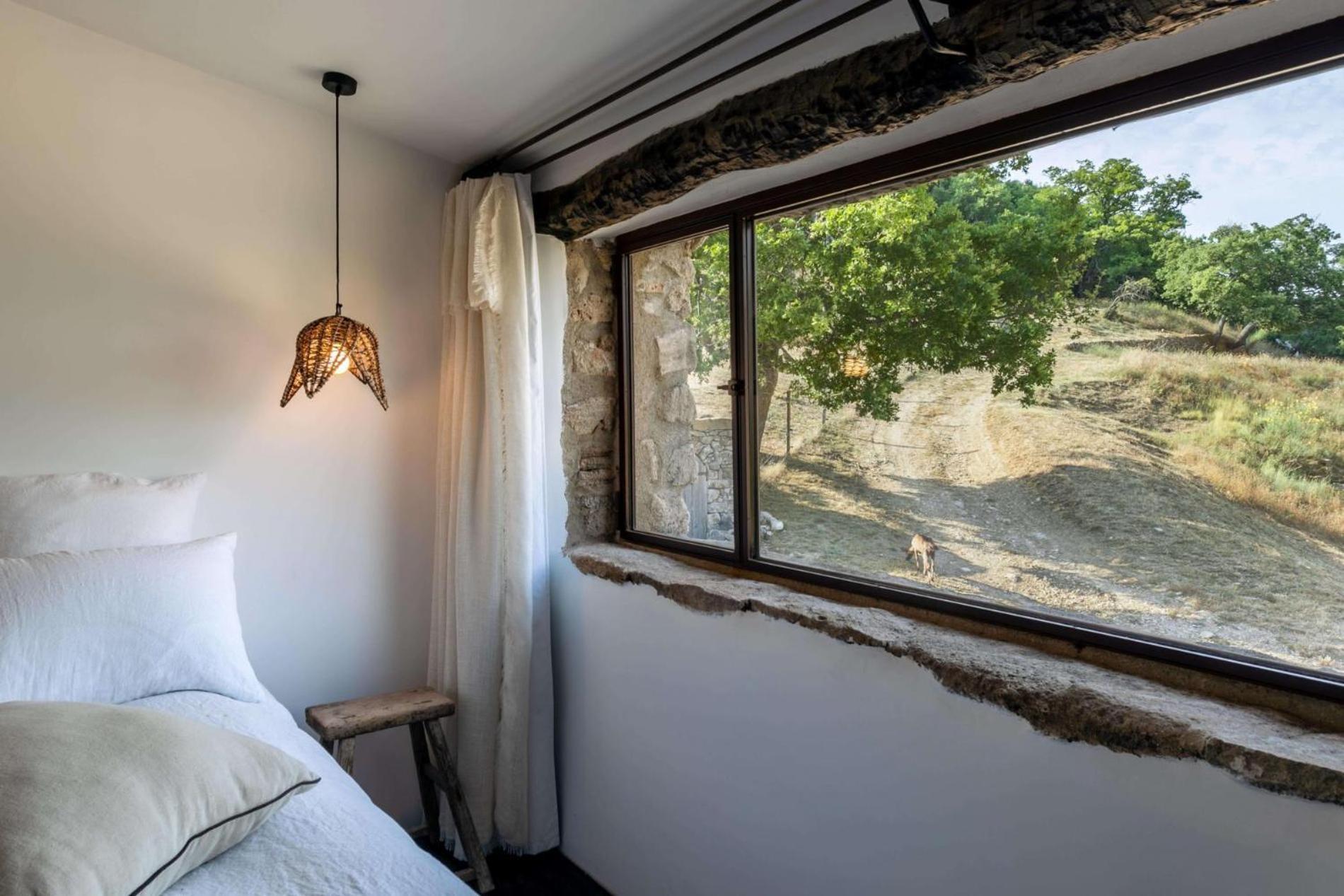 Le Domaine Du Castellas Sivergues ภายนอก รูปภาพ
